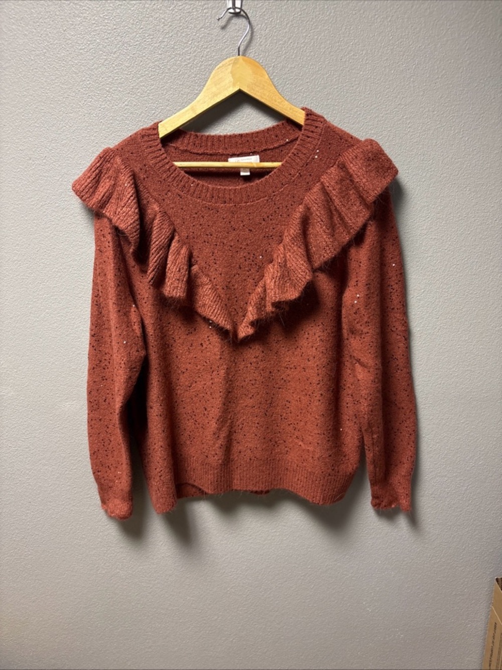 LC Lauren Conrad Ruffled Shoulder Sweater Color "Gingersnap Sparkle", Women’s XL